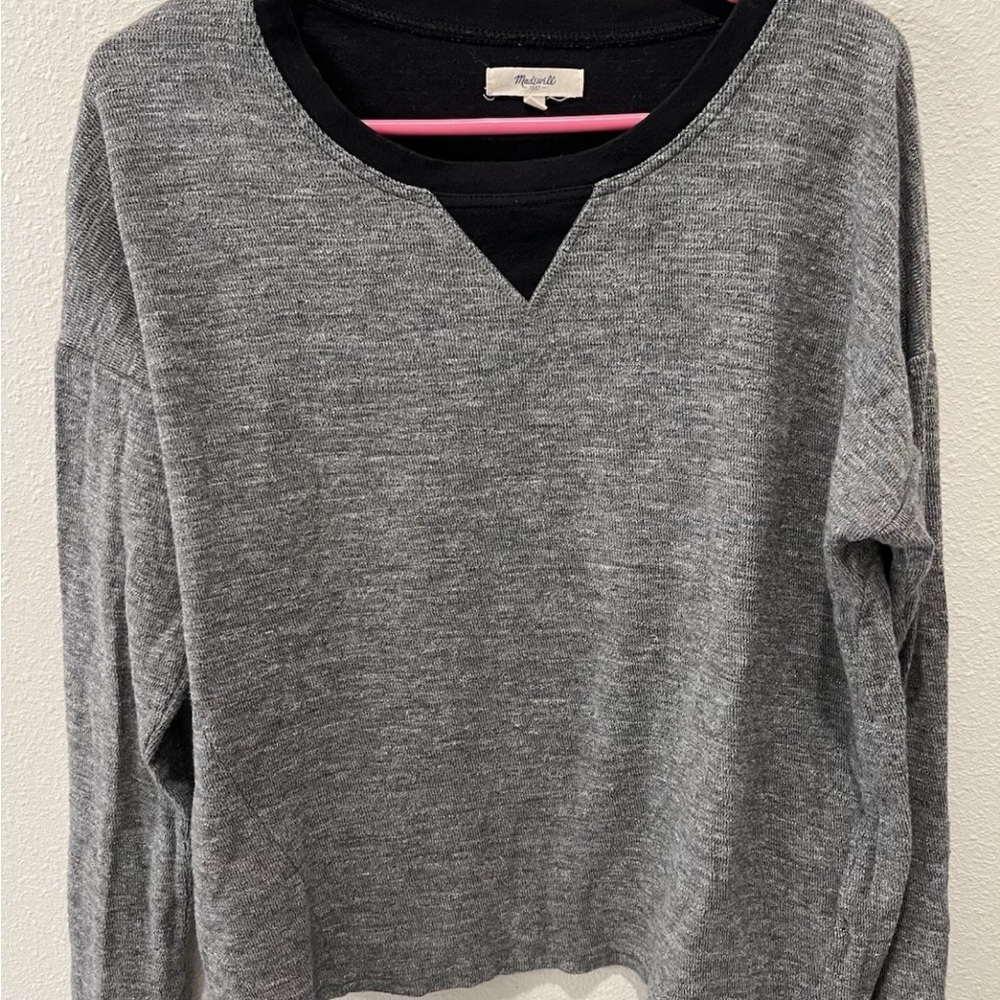 Madewell Gray with black trim Knit Top size medium